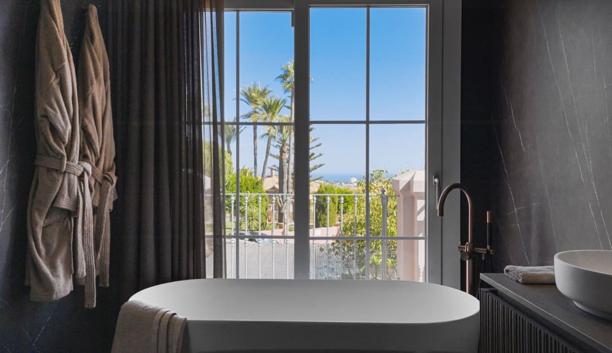 3 sovrum Hus till salu i Monte Halcones med pool - 1 495 000 € (Ref: 9551849)