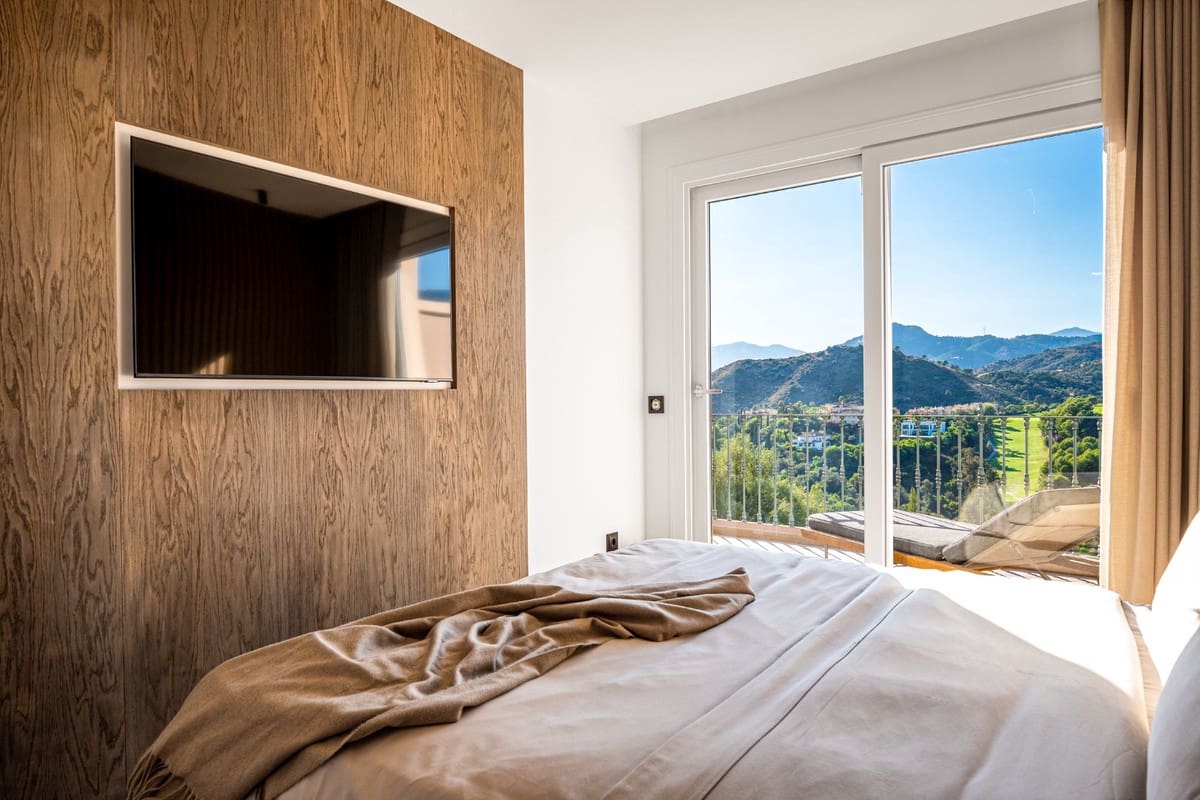 3 sovrum Hus till salu i Monte Halcones med pool - 1 495 000 € (Ref: 9551849)