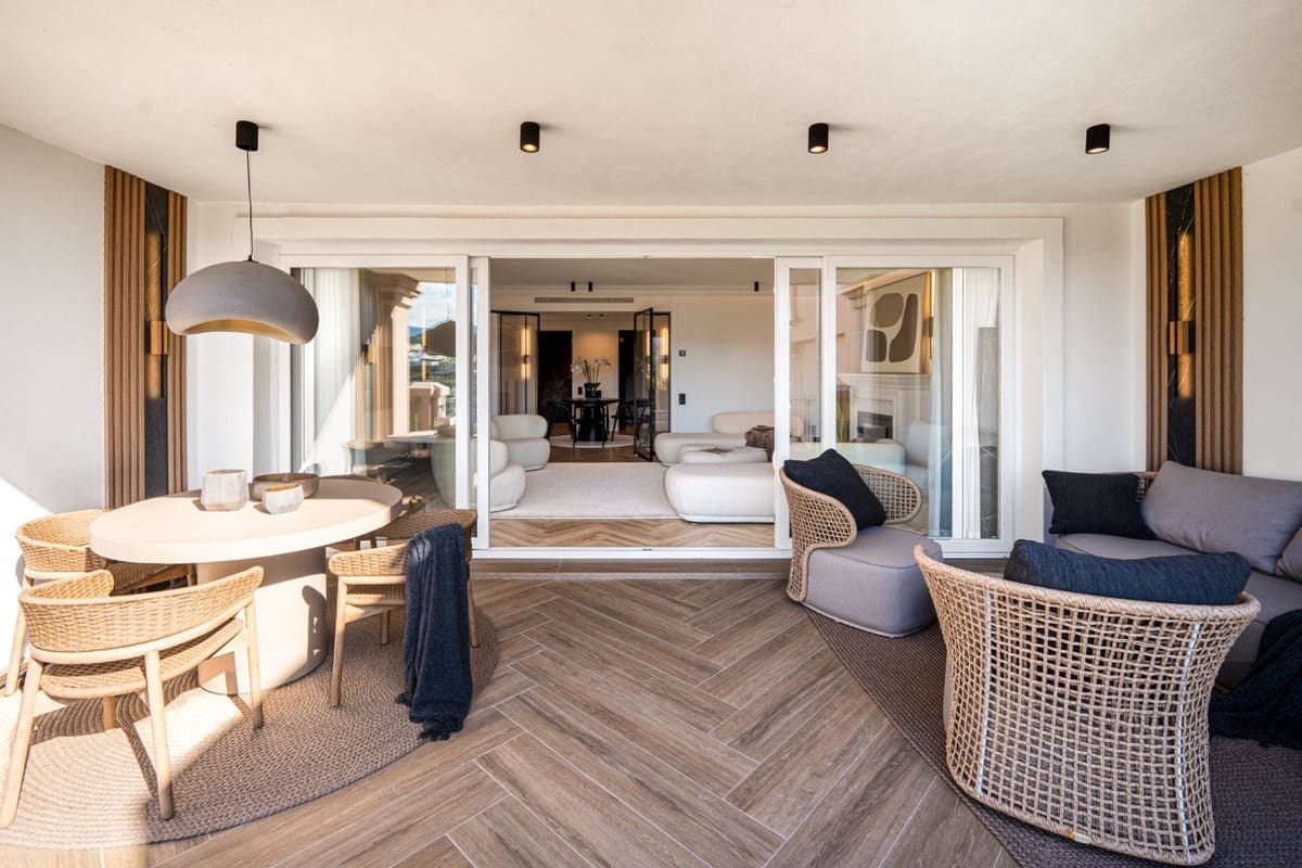 3 sovrum Hus till salu i Monte Halcones med pool - 1 495 000 € (Ref: 9551849)