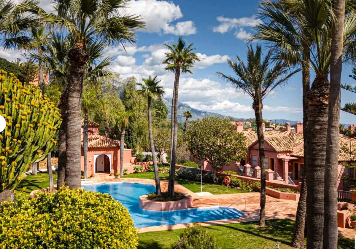 3 sovrum Hus till salu i Monte Halcones med pool - 1 495 000 € (Ref: 9551849)