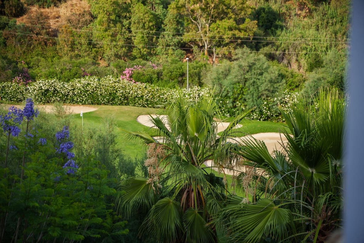 3 slaapkamer Appartement te koop in La Quinta met zwembad - € 740.000 (Ref: 9557960)