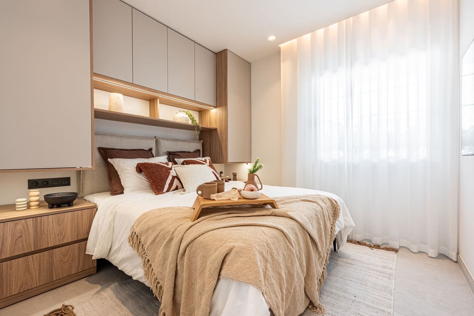 3 soverom Kjedet enebolig til salgs i Nueva Andalucia med svømmebasseng - € 1 349 000 (Ref: 9557962)