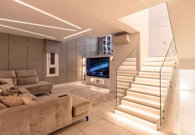 4 makuuhuone Omakotitalo myytävänä paikassa Benahavís pueblo, Benahavís mukana uima-altaan - 925 000 € (Ref: 9558698)