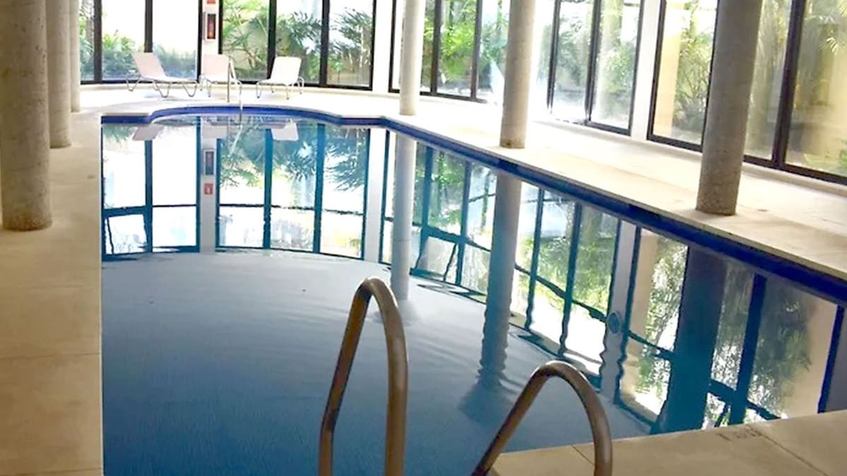 4 Zimmer Haus zu verkaufen in Benahavis mit Pool - 925.000 € (Ref: 9558698)