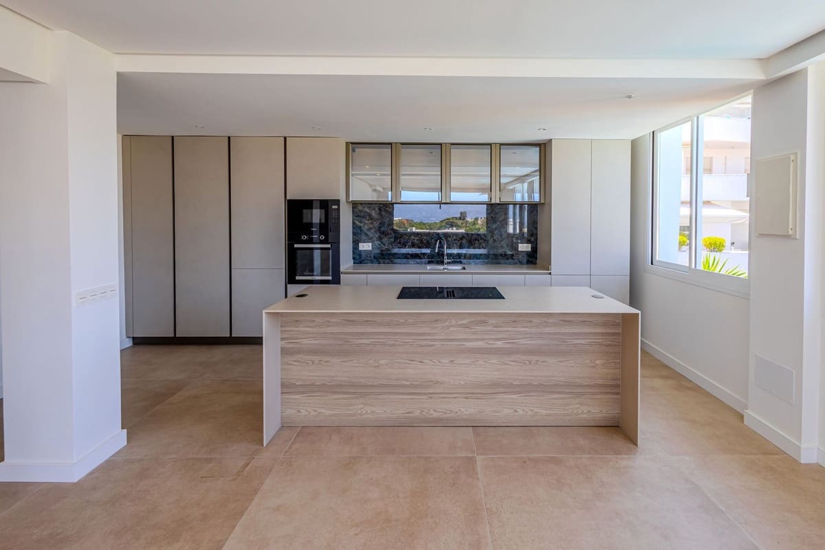 2 sovrum Lägenhet till salu i Nueva Andalucia - 680 000 € (Ref: 9586686)