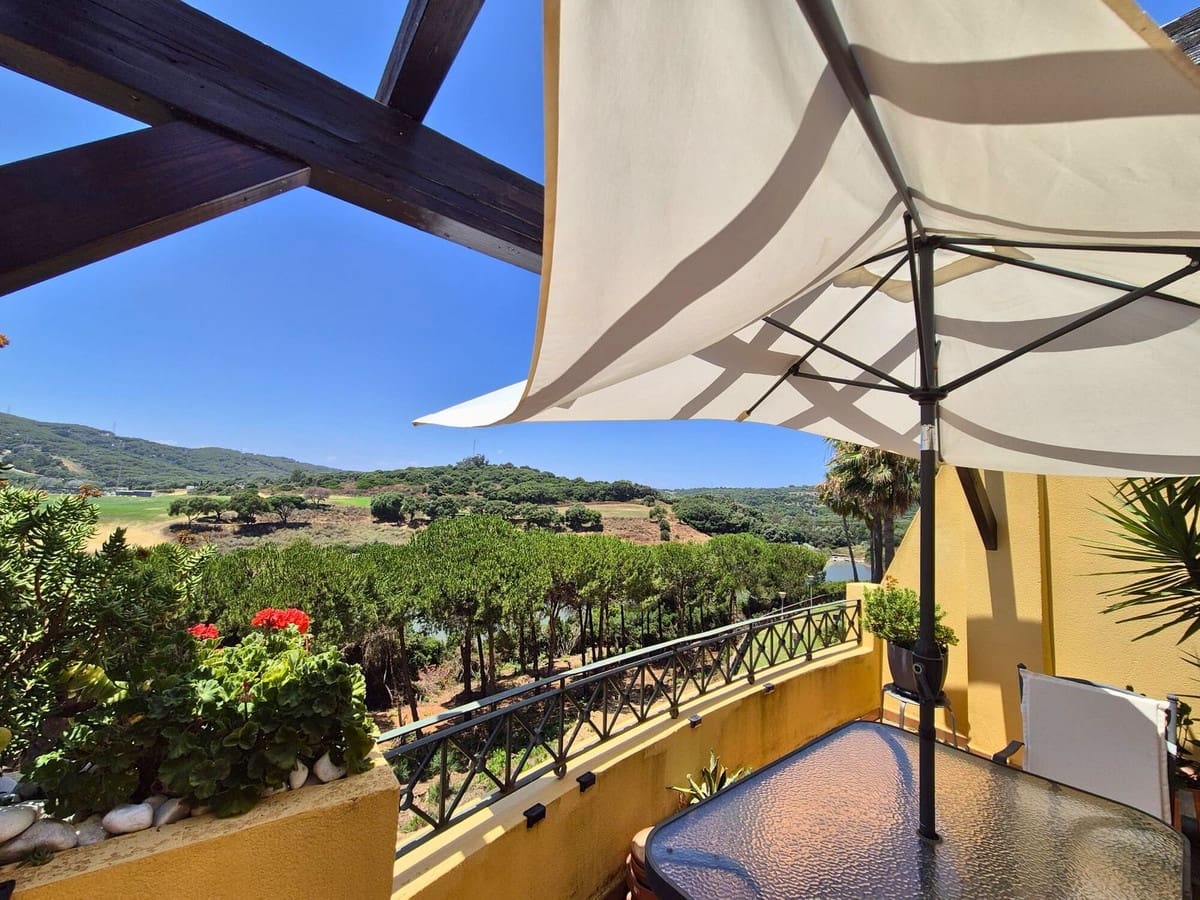 2 sypialnia Penthouse na sprzedaż w Sotogrande z basenem - 475 000 € (Ref: 9586688)