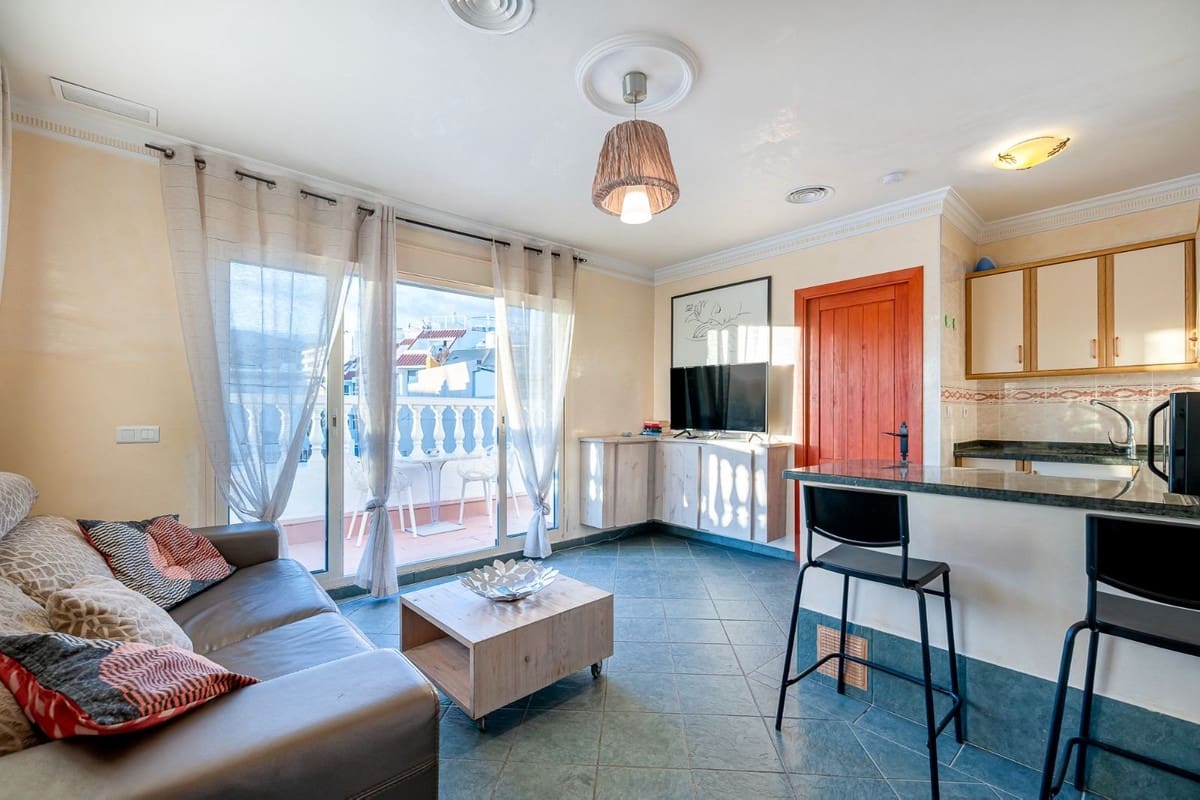 15 bedroom Hotel for sale in Torremolinos - € 4,300,000 (Ref: 9586691)