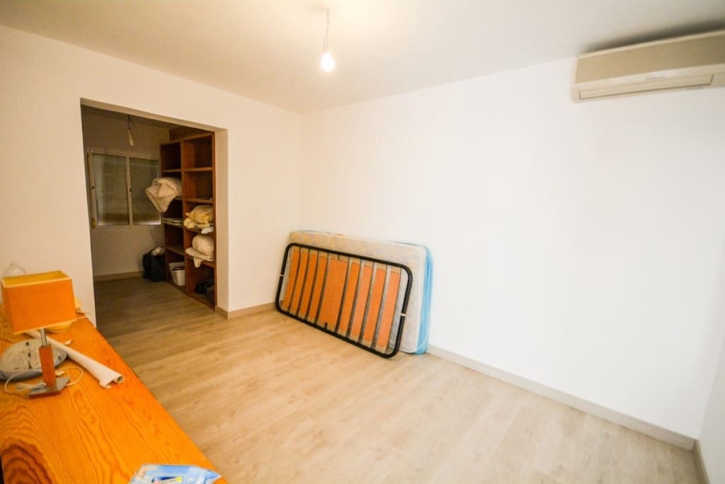 8 sovrum Villa till salu i Estepona med pool garage - 2 100 000 € (Ref: 9588031)