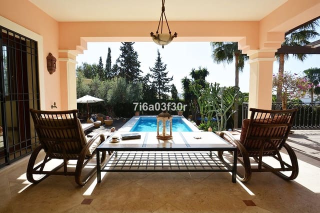 5 sovrum Villa till salu i La Dama de Noche - La Alzambra, Marbella med pool garage - 3 500 000 € (Ref: 9588032)