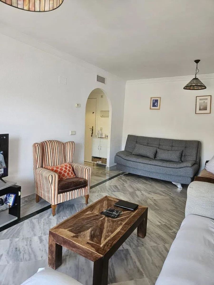 2 sovrum Lägenhet till salu i Nueva Andalucia med pool garage - 440 000 € (Ref: 9588033)