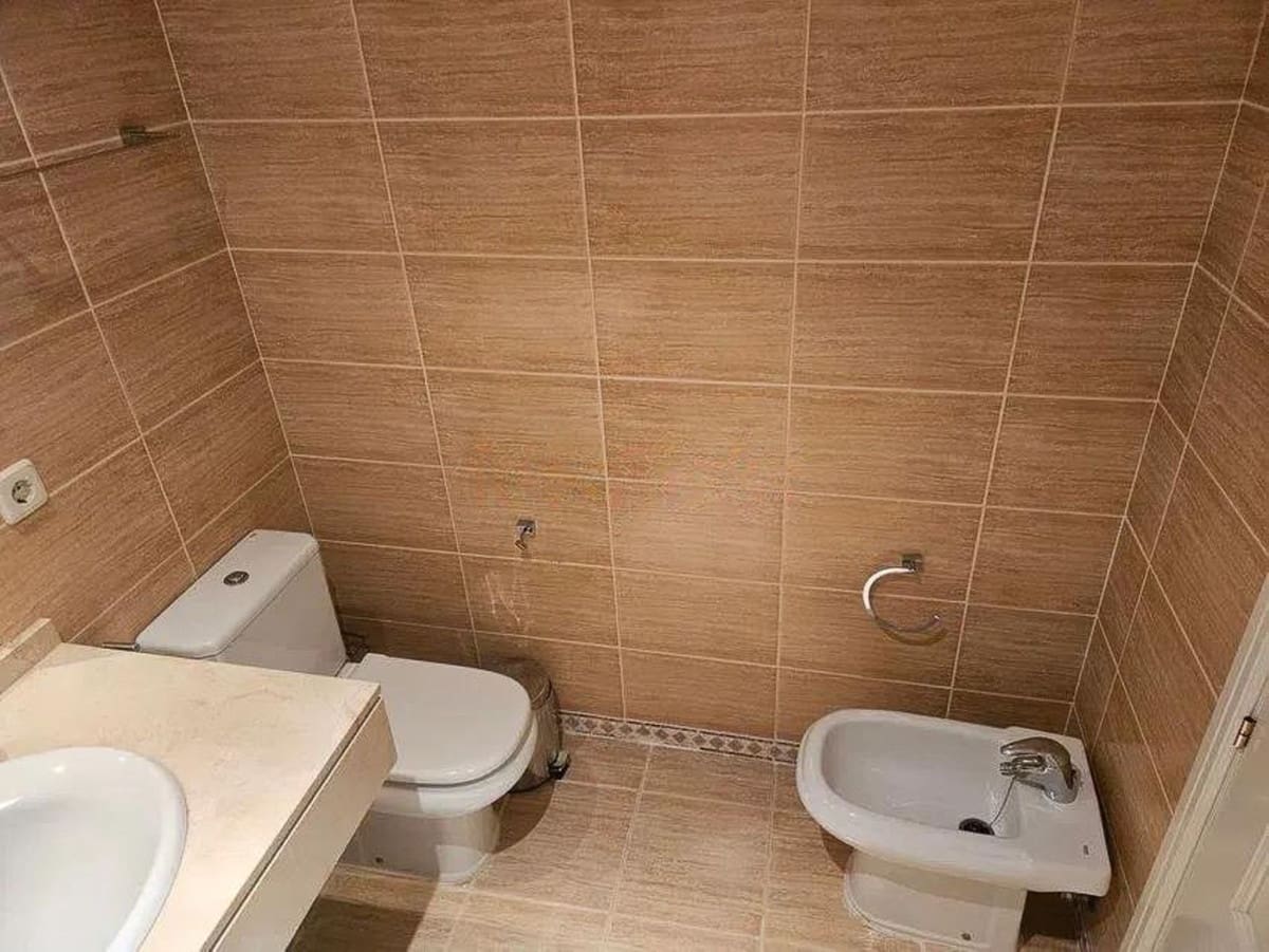 2 sovrum Lägenhet till salu i Nueva Andalucia med pool garage - 440 000 € (Ref: 9588033)