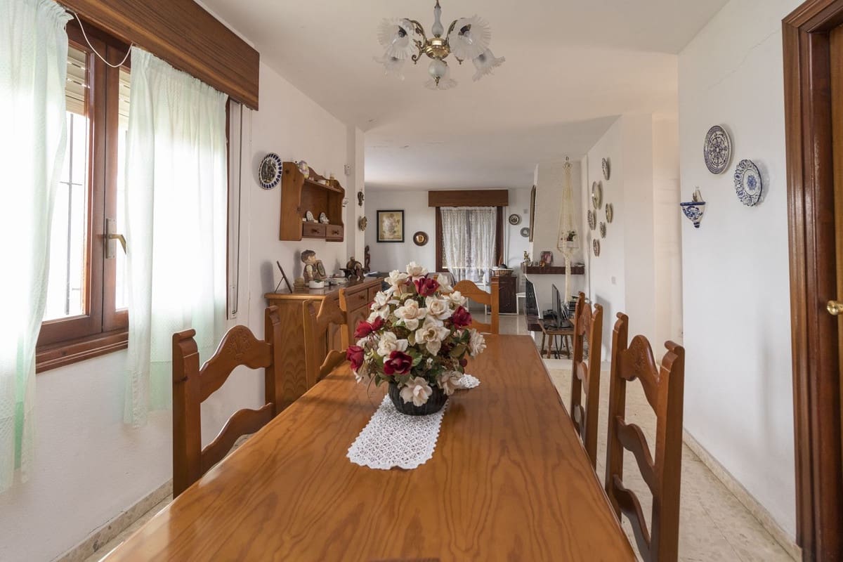 3 Zimmer Villa zu verkaufen in Benalmadena mit Pool - 870.000 € (Ref: 9591487)