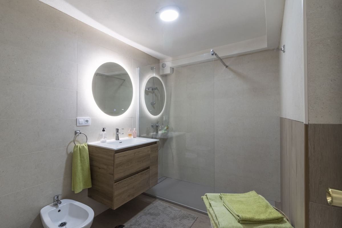 6 soveværelse Villa til salg i Mijas med swimmingpool - € 950.000 (Ref: 9591488)