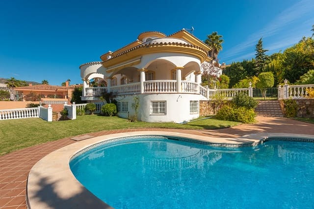 4 Zimmer Villa zu verkaufen in Montealto - Monterrey, Benalmádena mit Pool Garage - 1.600.000 € (Ref: 9591493)