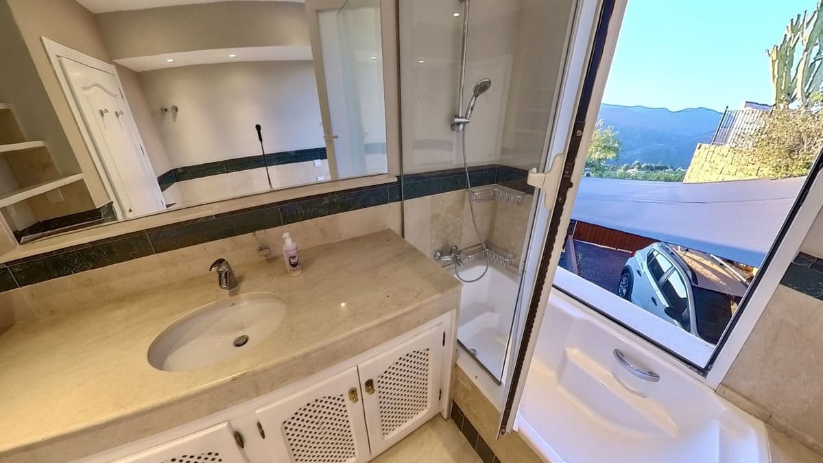 Chalet de 4 habitaciones en Golden Mile en venta con piscina - 1.600.000 € (Ref: 9591494)