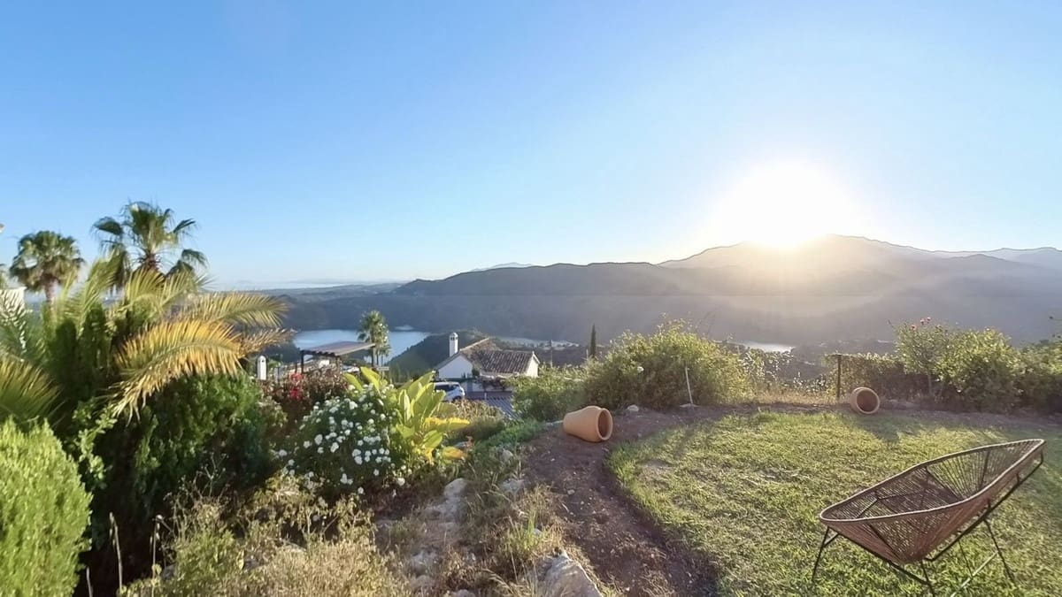 Chalet de 4 habitaciones en Golden Mile en venta con piscina - 1.600.000 € (Ref: 9591494)