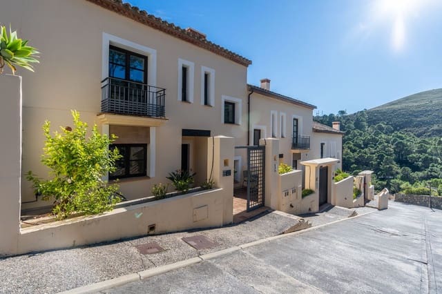 4 soveværelse Byhus til salg i Benahavís pueblo, Benahavís med swimmingpool garage - € 695.000 (Ref: 9598488)