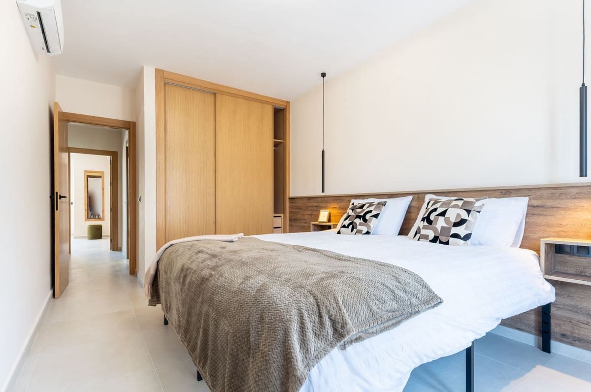 4 bedroom Townhouse for sale in Cancelada with pool - € 695,000 (Ref: 9598489)