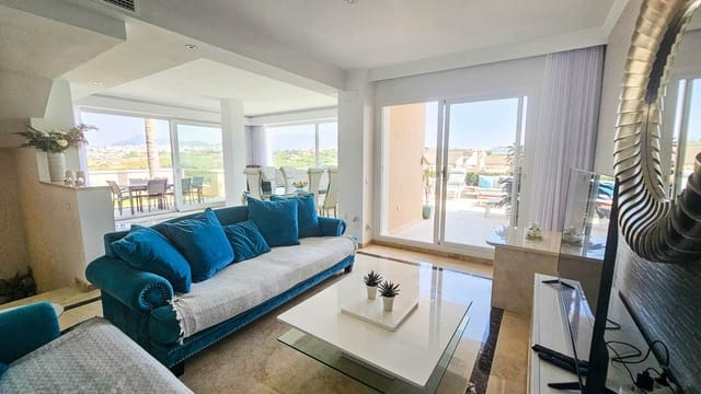 4 soveværelse Semi-Rækkehus til salg i La Duquesa / Puerto de la Duquesa, Manilva med swimmingpool - € 695.000 (Ref: 9598492)
