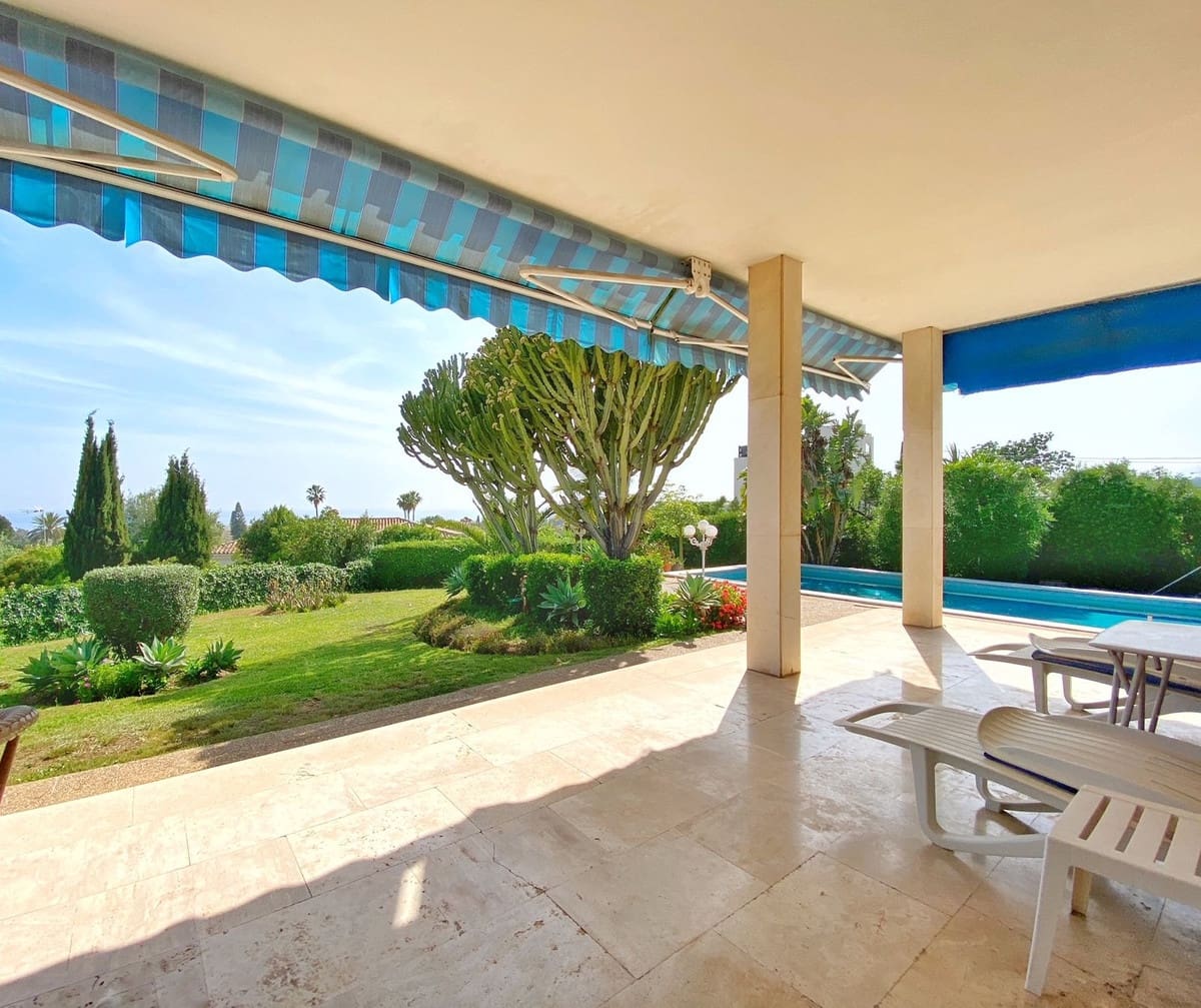 4 camera da letto Villa in vendita in Marbella con piscina - 1.600.000 € (Rif: 9601211)
