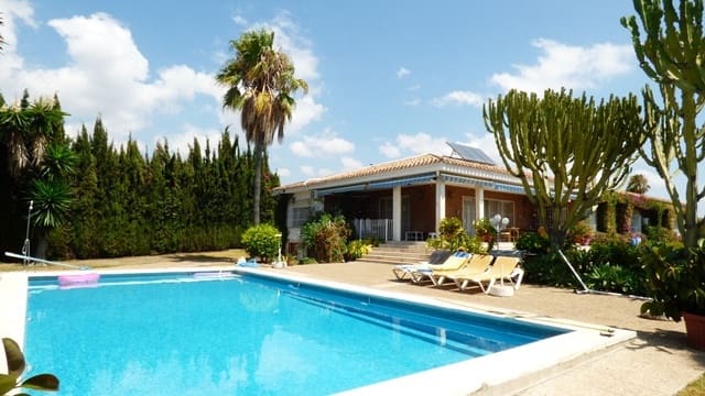 4 camera da letto Villa in vendita in Marbella con piscina - 1.600.000 € (Rif: 9601211)