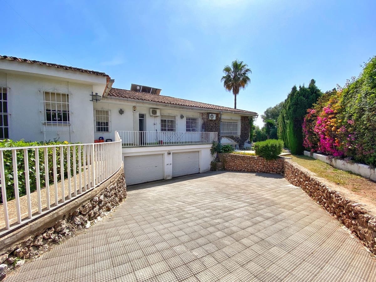 4 camera da letto Villa in vendita in Marbella con piscina - 1.600.000 € (Rif: 9601211)