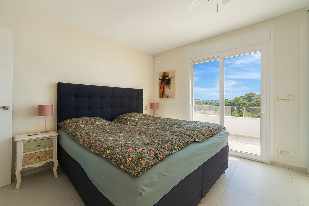 3 bedroom Villa for sale in Mijas with pool garage - € 1,180,000 (Ref: 9601213)