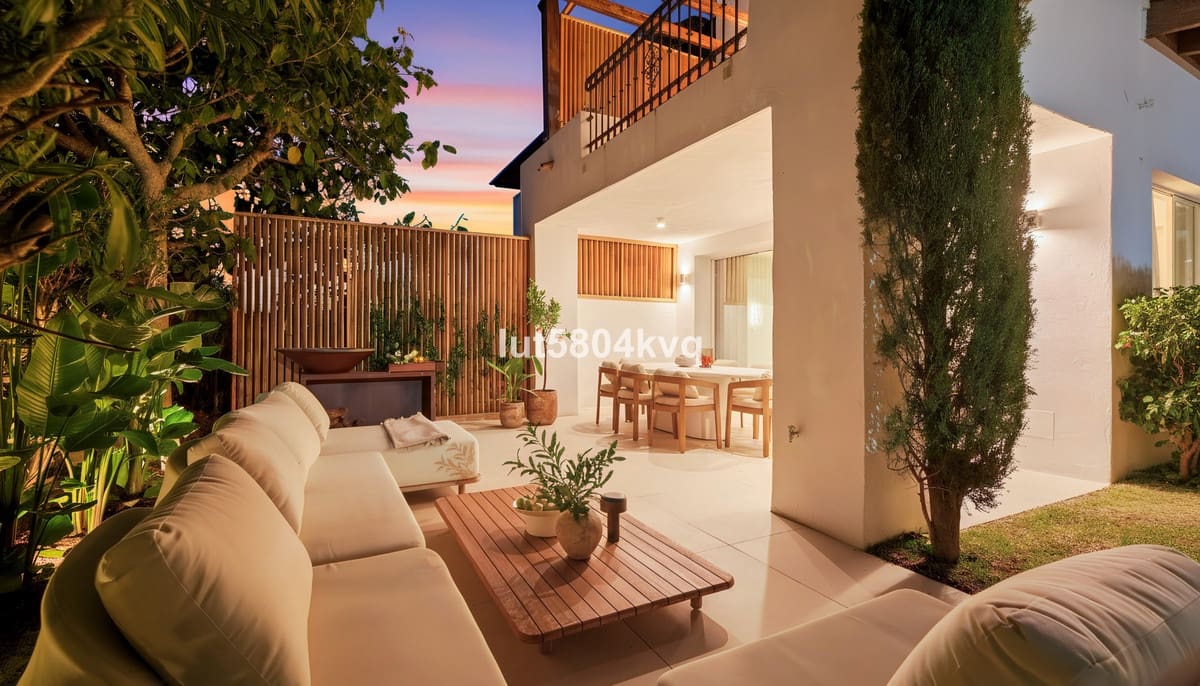 4 camera da letto Villetta Bifamiliare in vendita in Golden Mile con piscina - 2.595.000 € (Rif: 9601215)