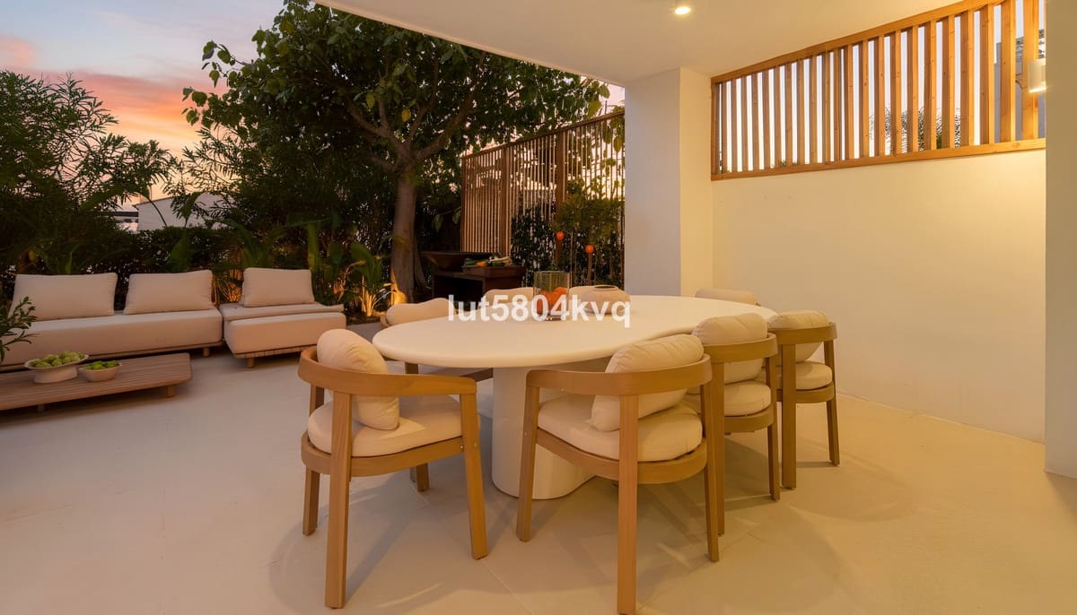 4 camera da letto Villetta Bifamiliare in vendita in Golden Mile con piscina - 2.595.000 € (Rif: 9601215)