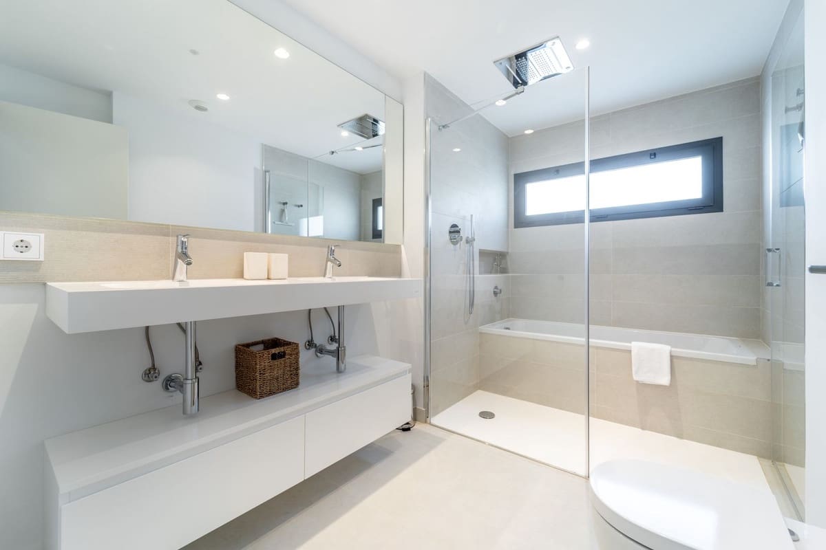 3 sypialnia Penthouse na sprzedaż w Fuengirola z basenem - 1 499 000 € (Ref: 9601221)