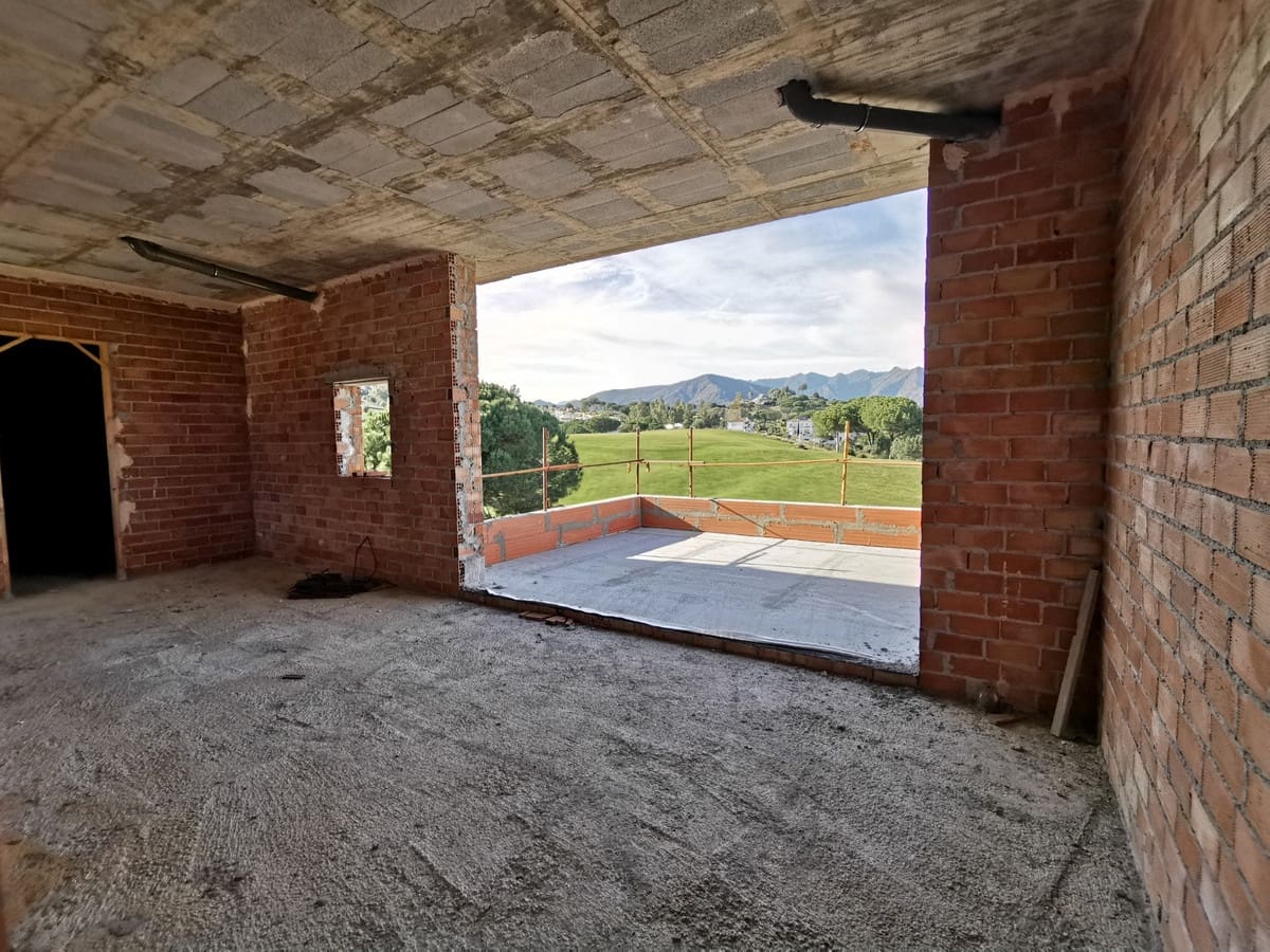 6 soveværelse Villa til salg i La Cala Golf med swimmingpool garage - € 1.100.000 (Ref: 9601223)