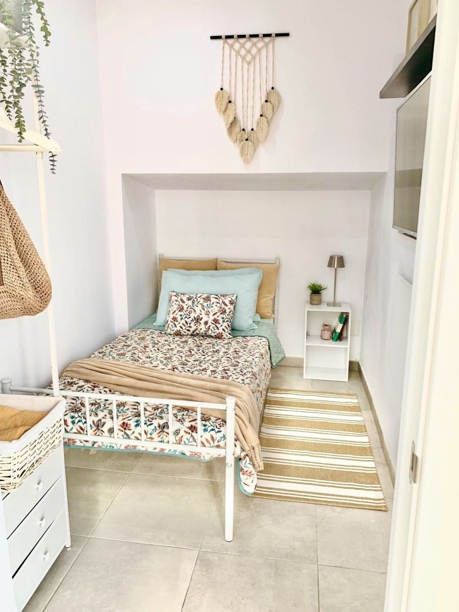 Chalet de 3 habitaciones en El Faro en venta con piscina garaje - 580.000 € (Ref: 9601232)