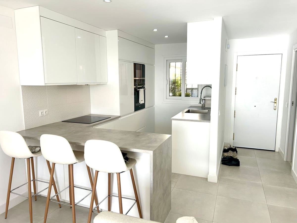 2 sovrum Hus till salu i Mijas Costa med pool - 579 000 € (Ref: 9601233)