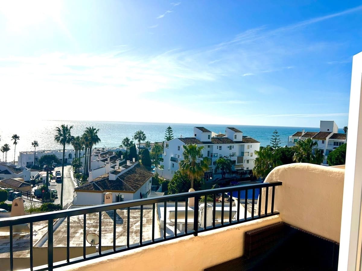 2 sovrum Hus till salu i Mijas Costa med pool - 579 000 € (Ref: 9601233)