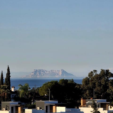 2 quarto Casa em Banda para venda em Atalaya-Isdabe, Estepona com piscina - 525 000 € (Ref: 9601236)