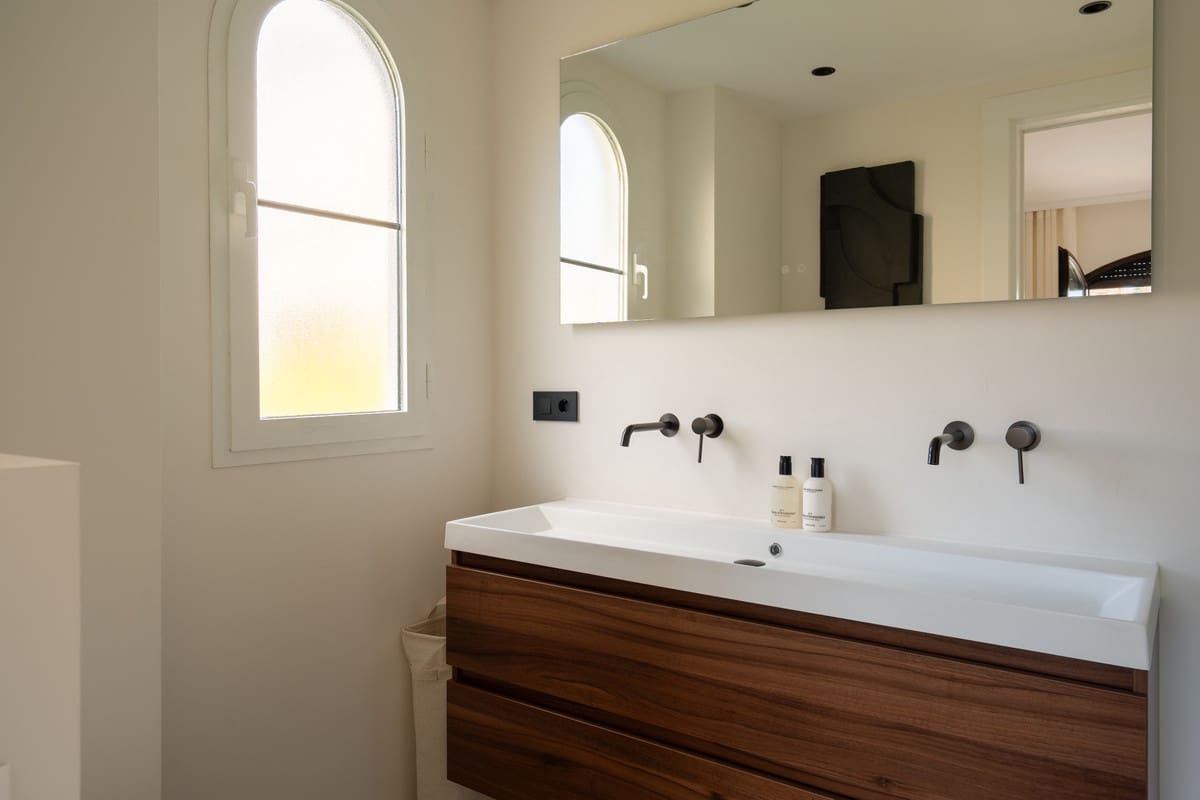 3 makuuhuone Kattohuoneisto myytävänä paikassa Los Arqueros mukana uima-altaan - 849 000 € (Ref: 9601240)