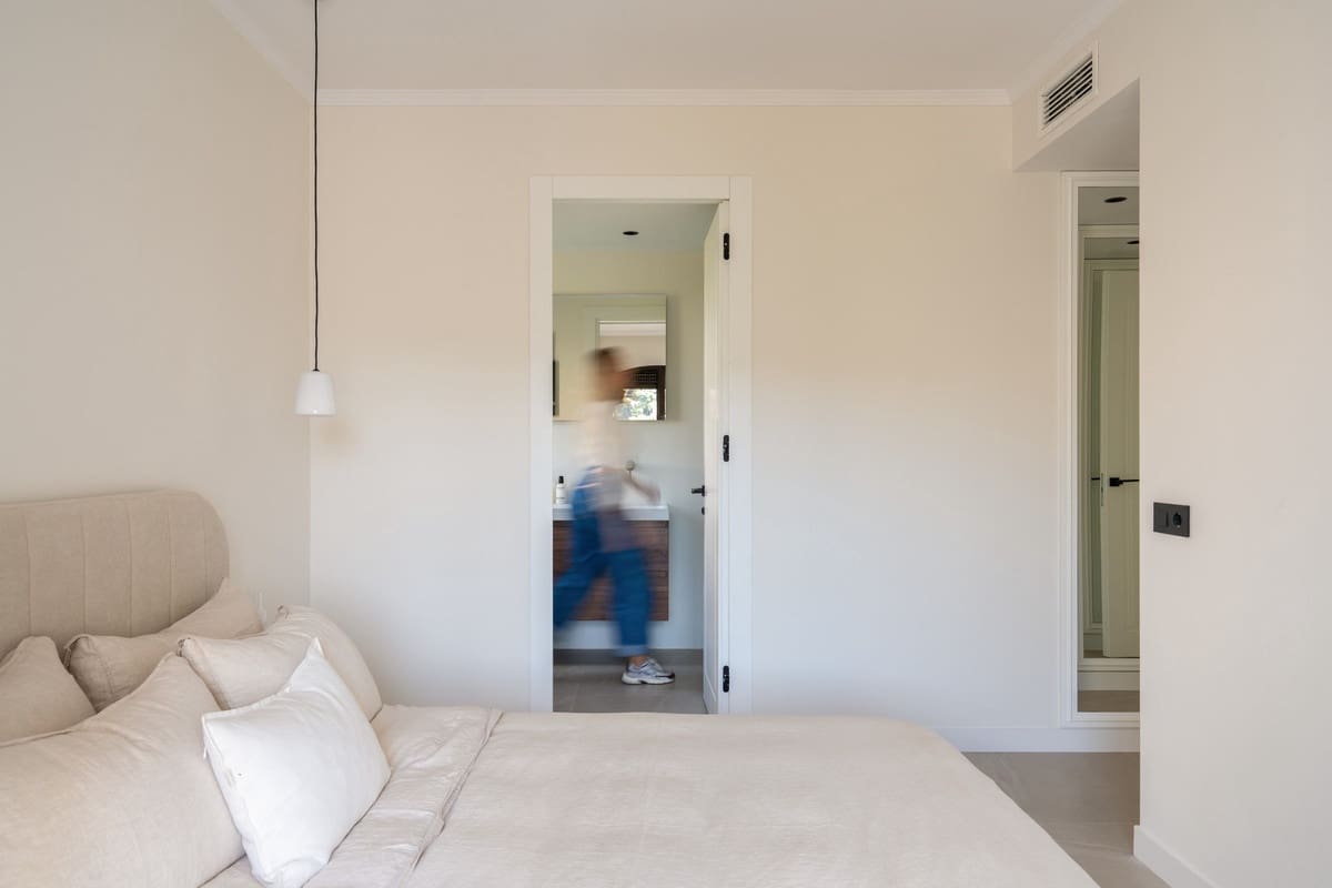 3 makuuhuone Kattohuoneisto myytävänä paikassa Los Arqueros mukana uima-altaan - 849 000 € (Ref: 9601240)