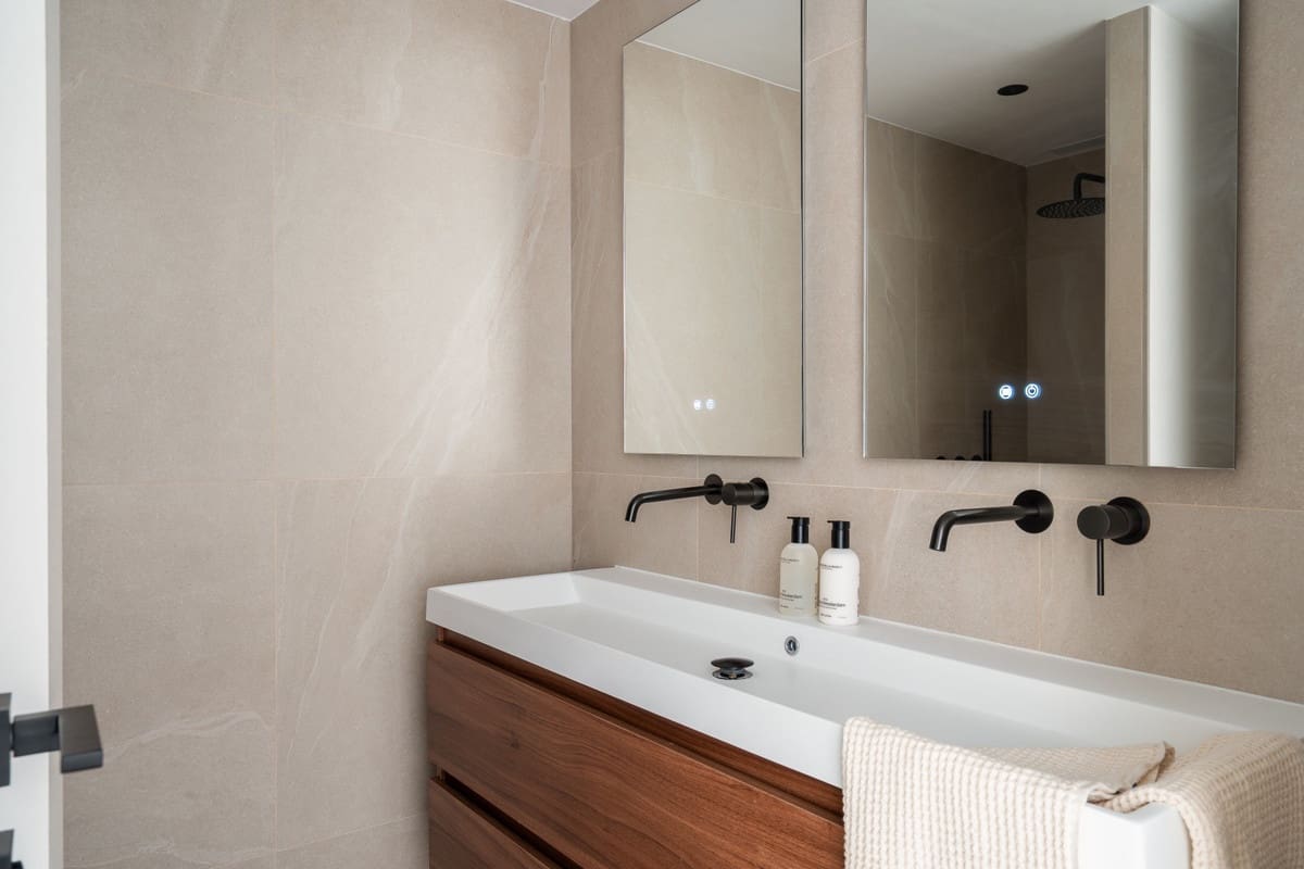 3 makuuhuone Kattohuoneisto myytävänä paikassa Los Arqueros mukana uima-altaan - 849 000 € (Ref: 9601240)