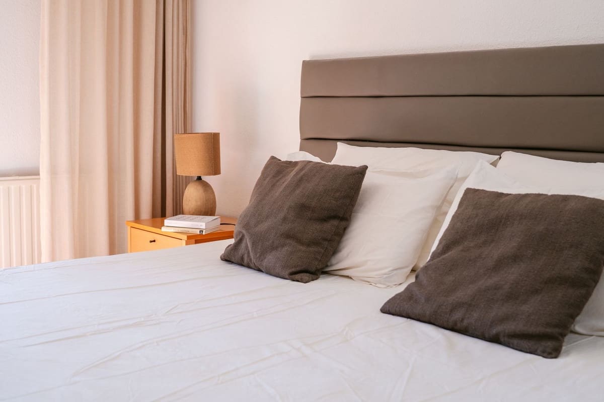 3 sypialnia Apartament na sprzedaż w Marbella z basenem - 725 000 € (Ref: 9601248)