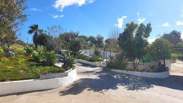 5 makuuhuone Maalaistalo myytävänä paikassa Centro, Estepona mukana uima-altaan - 800 000 € (Ref: 9601249)