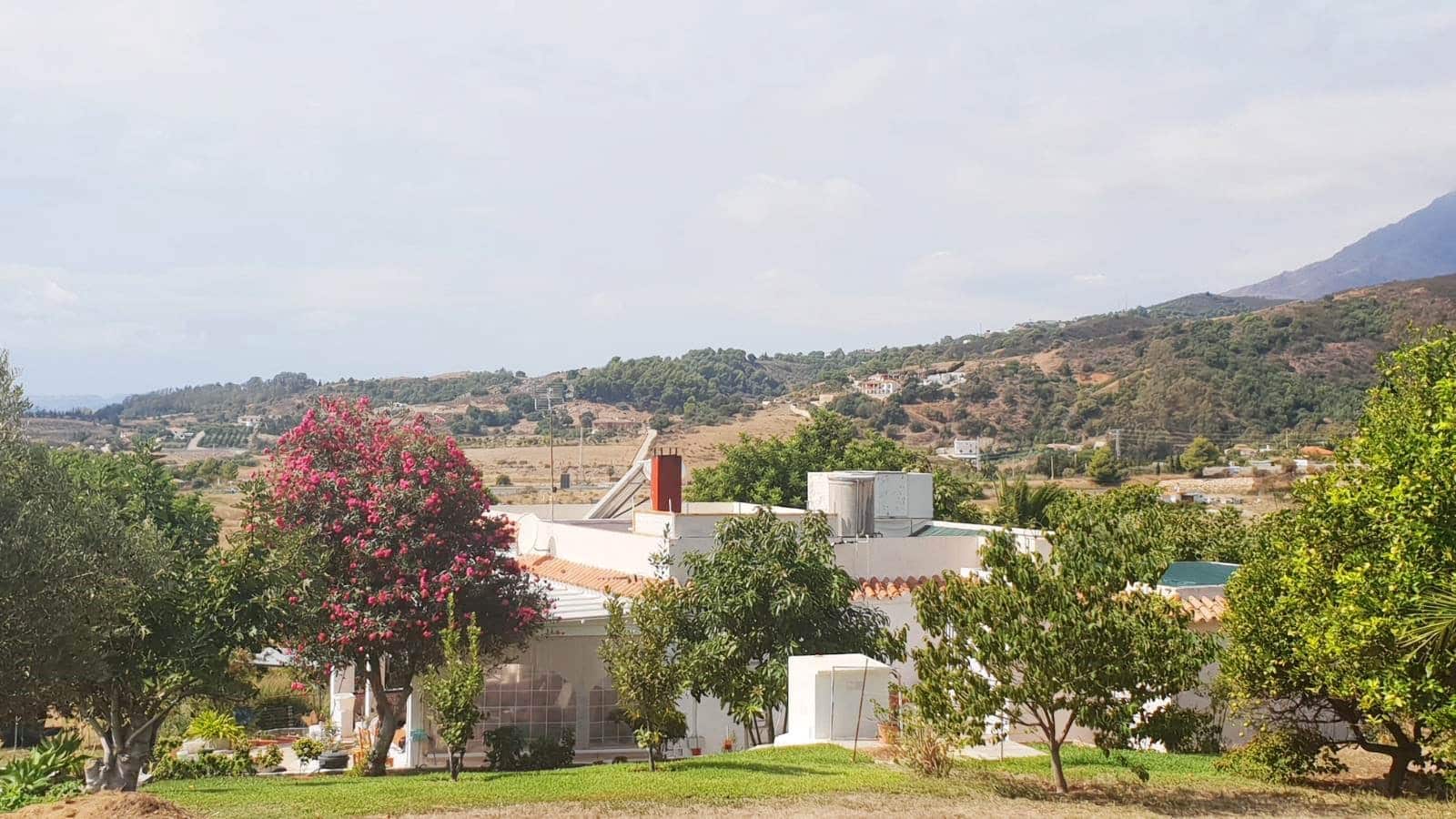 5 makuuhuone Maalaistalo myytävänä paikassa Estepona mukana uima-altaan - 800 000 € (Ref: 9601249)