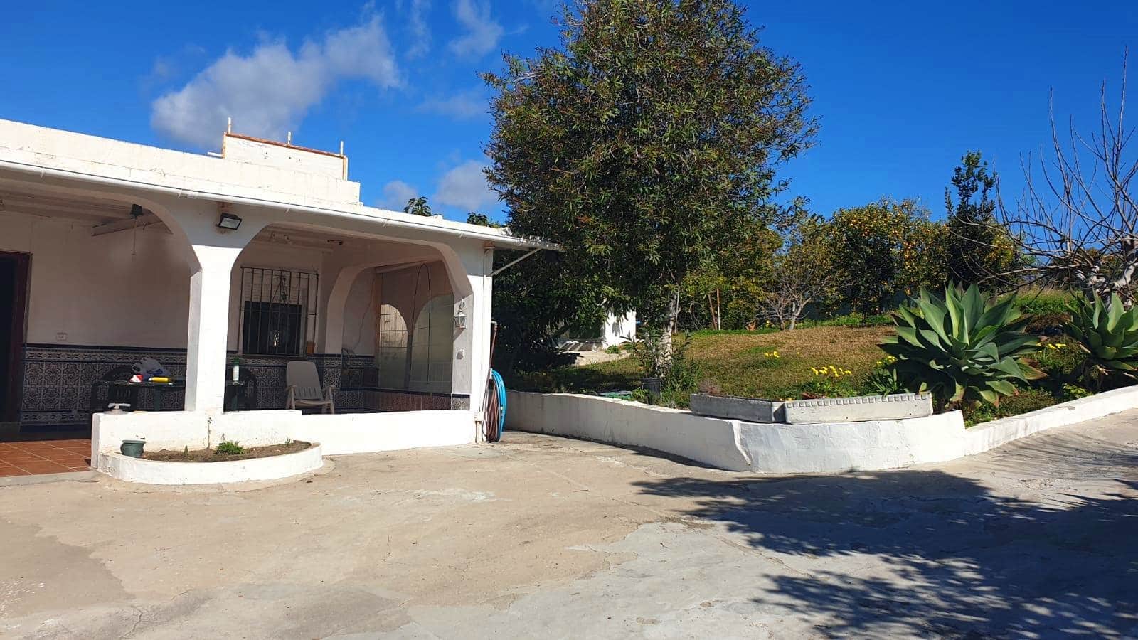 5 makuuhuone Maalaistalo myytävänä paikassa Estepona mukana uima-altaan - 800 000 € (Ref: 9601249)