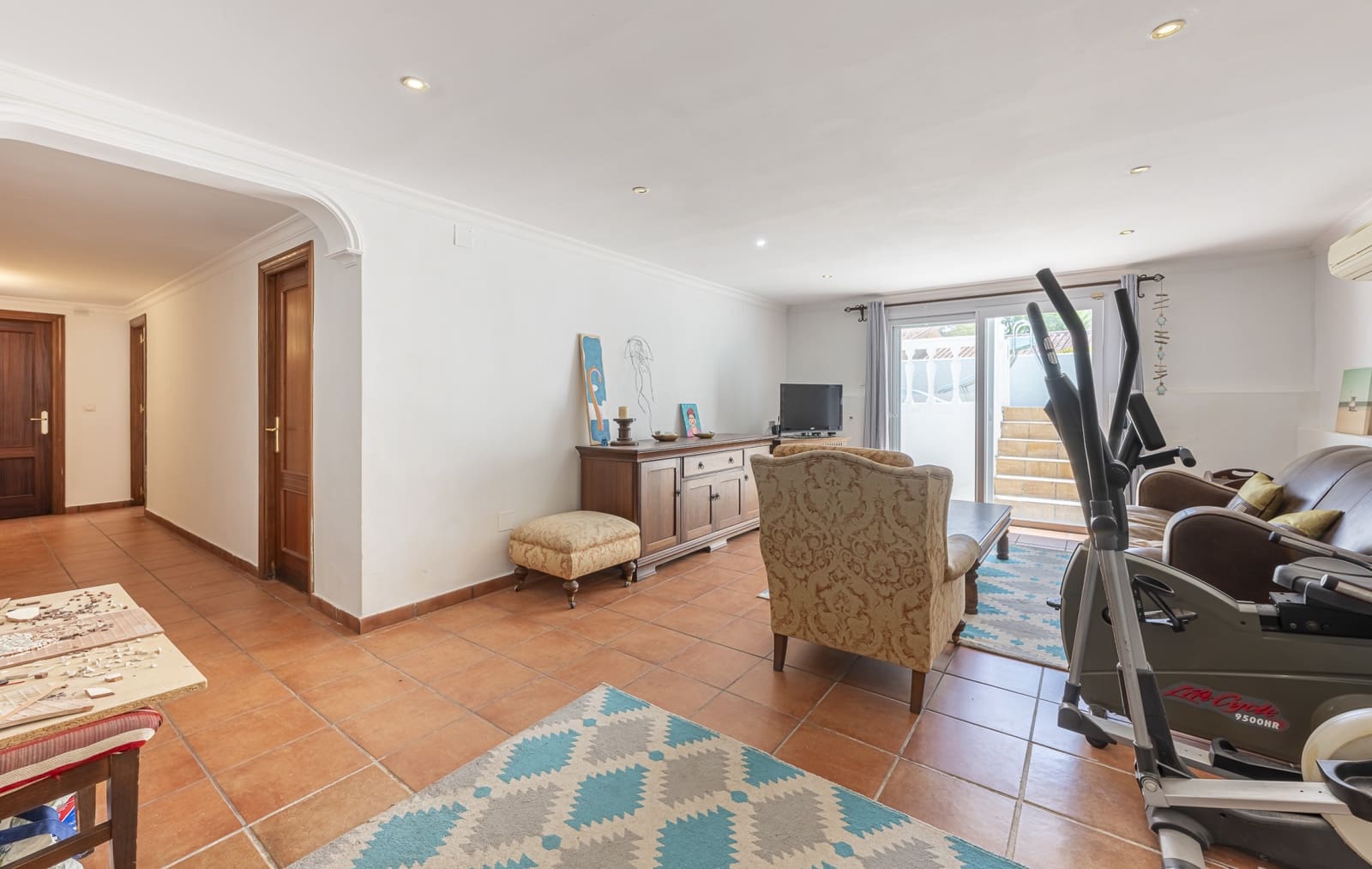 7 soveværelse Villa til salg i Sotogrande med swimmingpool - € 1.185.000 (Ref: 9625860)