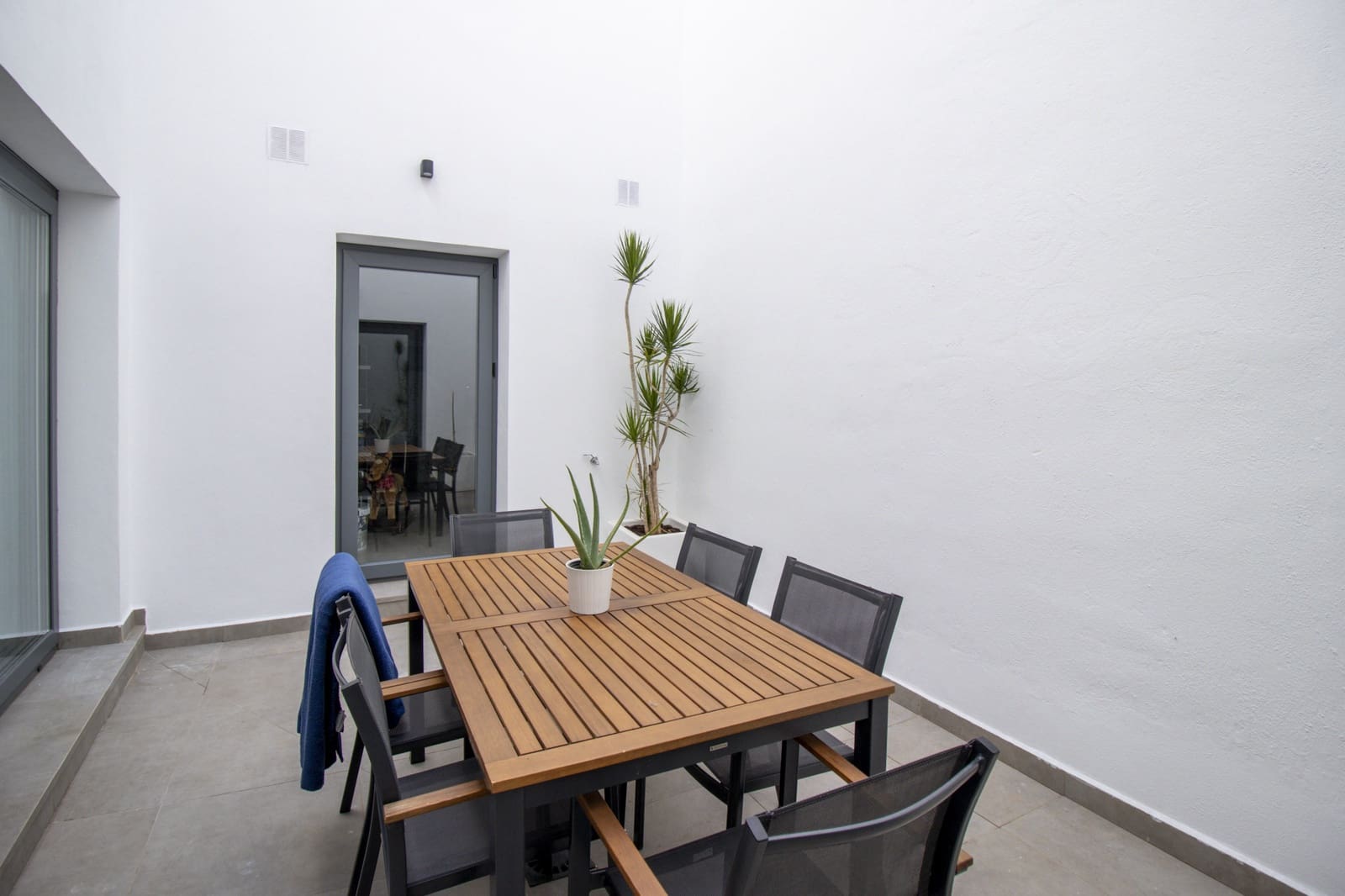 3 sovrum Semi-fristående Villa till salu i San Pedro de Alcantara med pool - 950 000 € (Ref: 9625866)