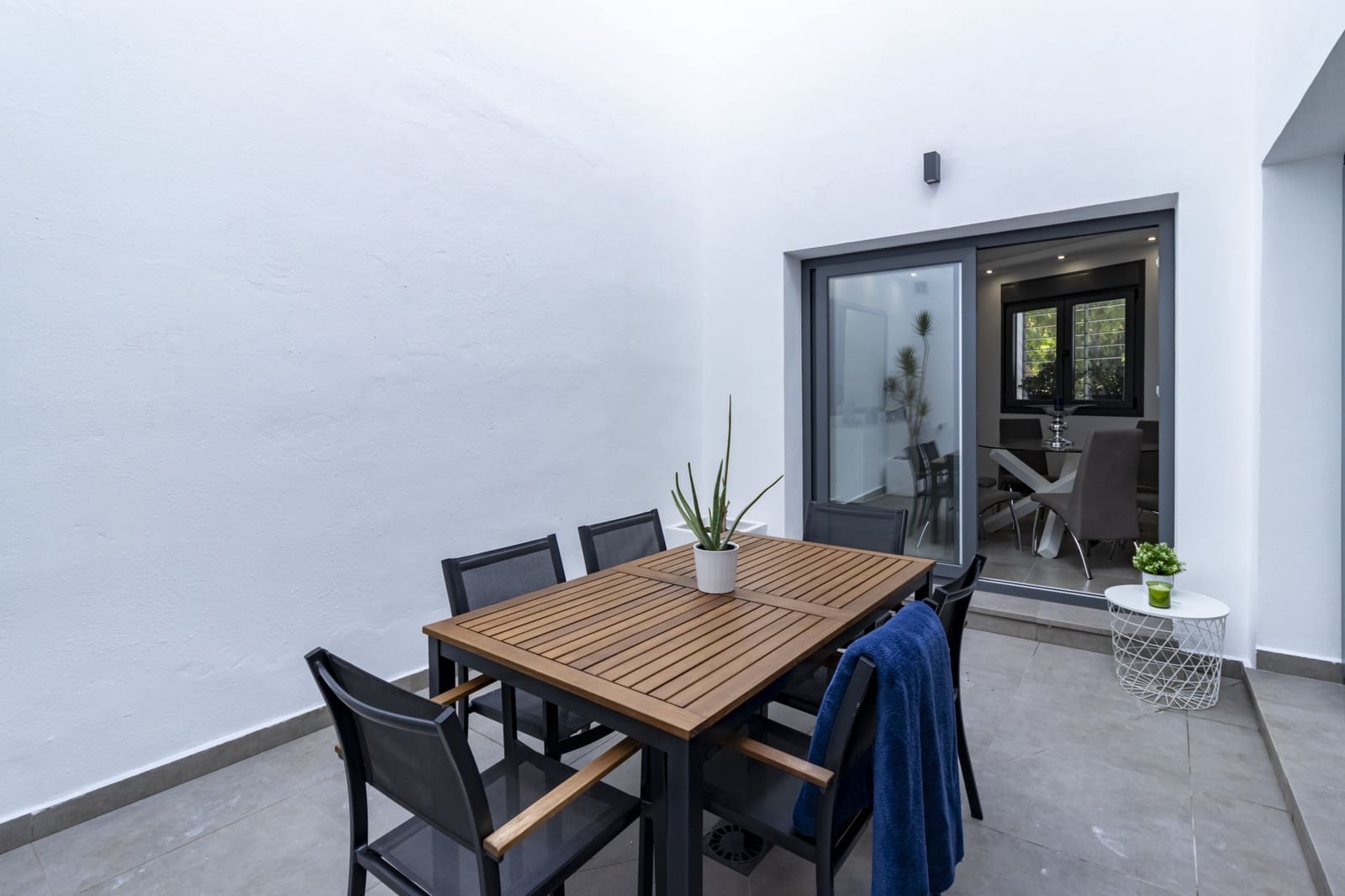 3 sovrum Semi-fristående Villa till salu i San Pedro de Alcantara med pool - 950 000 € (Ref: 9625866)