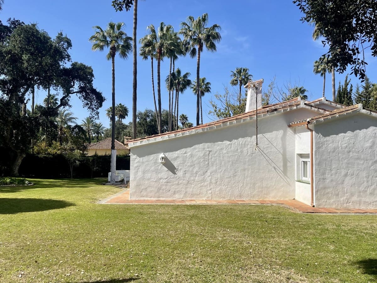 3 soveværelse Villa til salg i Sotogrande med swimmingpool - € 860.000 (Ref: 9630224)