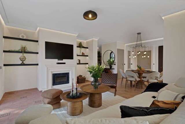 3 slaapkamer Villa te koop in Calahonda, Mijas met zwembad - € 875.000 (Ref: 9630229)