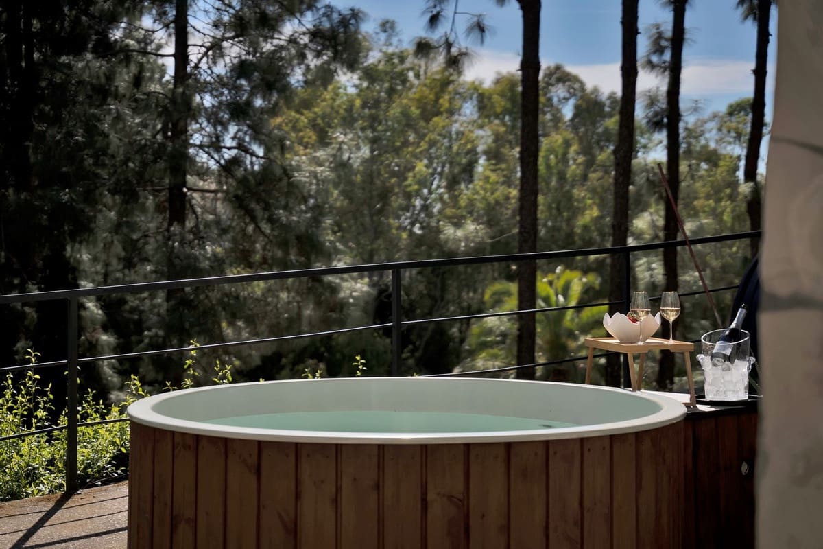 3 bedroom Villa for sale in Calahonda with pool - € 875,000 (Ref: 9630229)