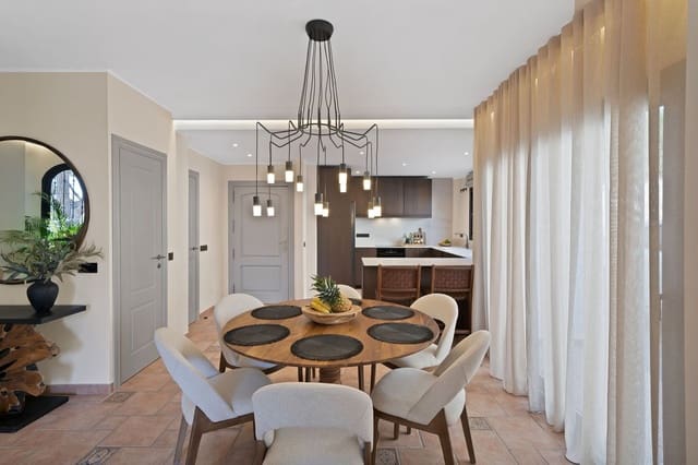 3 sovrum Villa till salu i Calahonda, Mijas med pool - 849 000 € (Ref: 9630229)