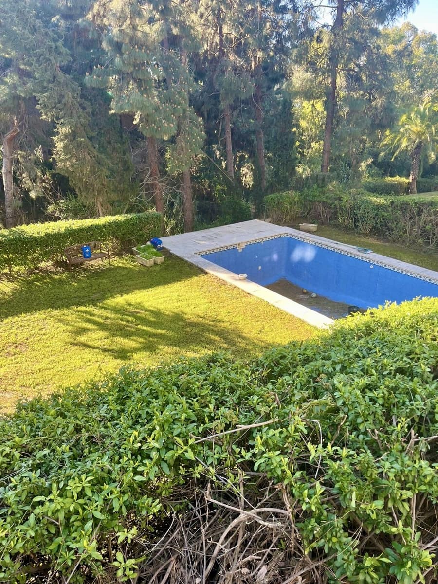 3 bedroom Villa for sale in Calahonda with pool - € 849,000 (Ref: 9630229)